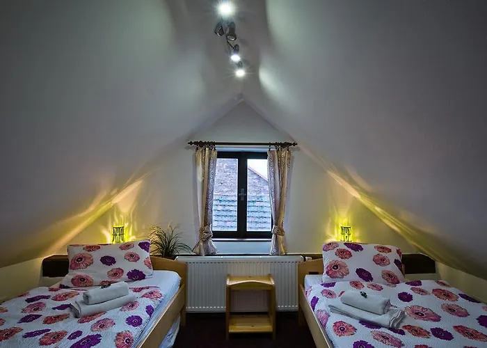 V Podzamci * Mělník