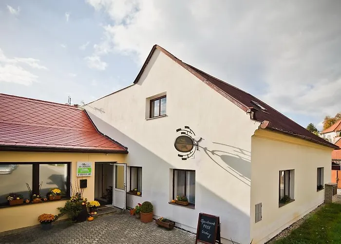 Appartement V Podzamci Mělník