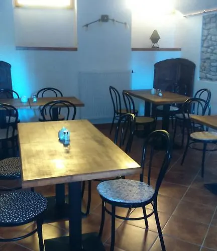 V Podzamci * Mělník